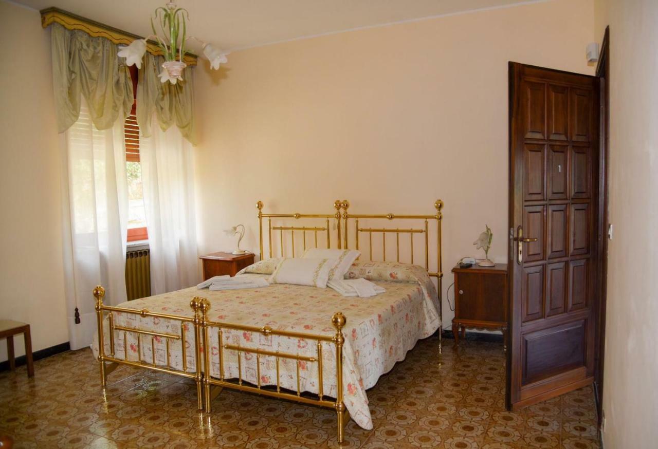 B&B Le Coccinelle Torre Bormida Kültér fotó